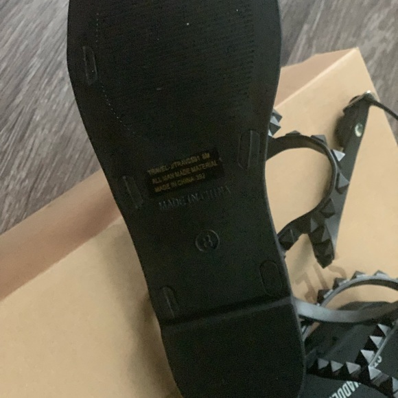 Steve Madden Jelly Sandals - Picture 2 of 3